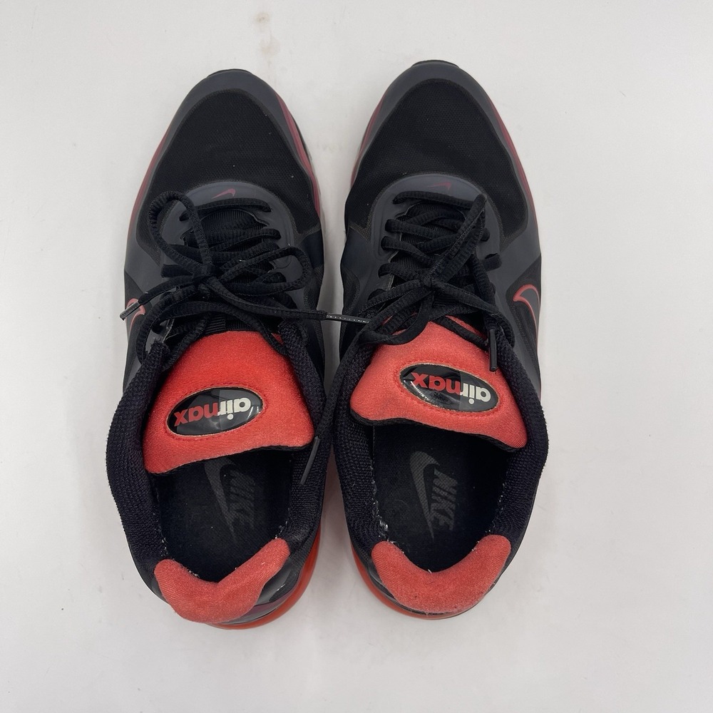Nike Air Max Men's Size 9 2011 Hyperfuse Running Shoes Black Red Sneakers - Picture 4 of 6